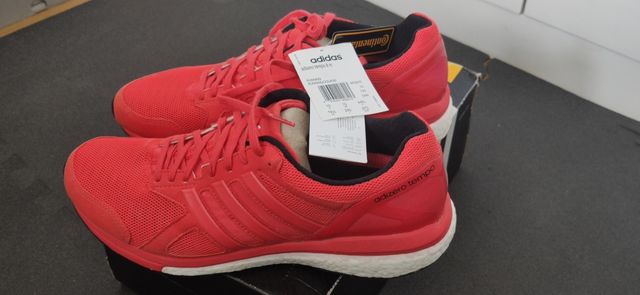 Adizero Tempo 8