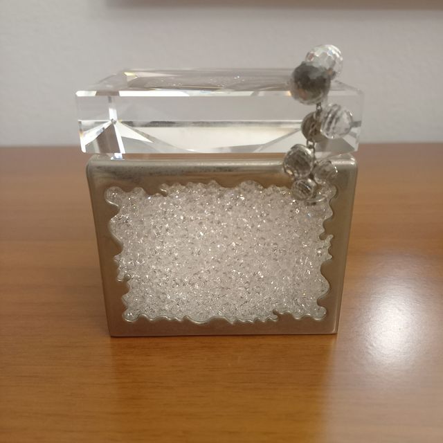 Joyero Swarovski de segunda mano por 95 EUR en Barcelona en WALLAPOP