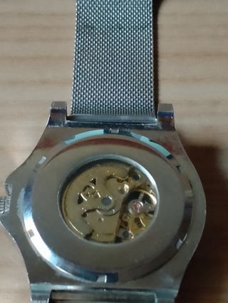 Reloj automático más regalo