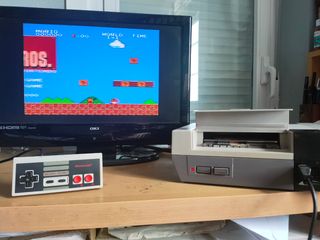 Nintendo NES + Mando + Mario Bros+Duck Hunt