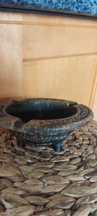 Cenicero Fundición Fábregas 