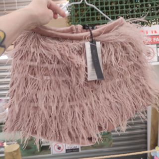 Pantalon-falda shorts plumas Bershka t.34