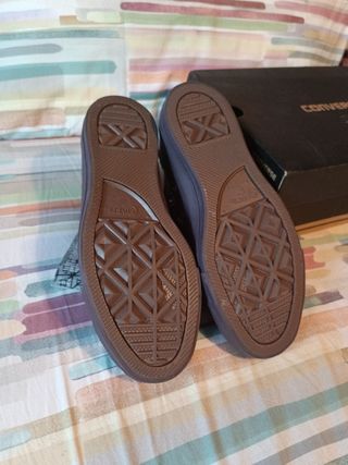 Zapatillas Converse cuero 36 NUEVAS