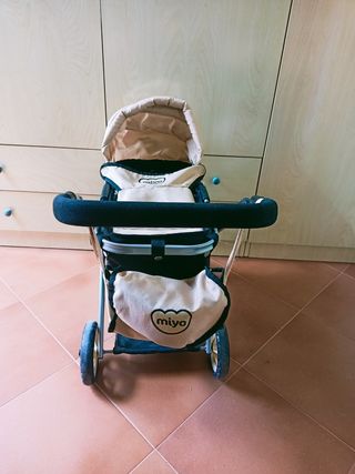 Carrito de muñeca miyo
