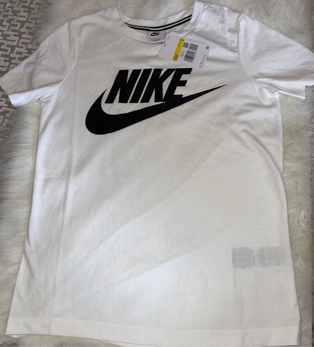 Camiseta Nike Blanca icono