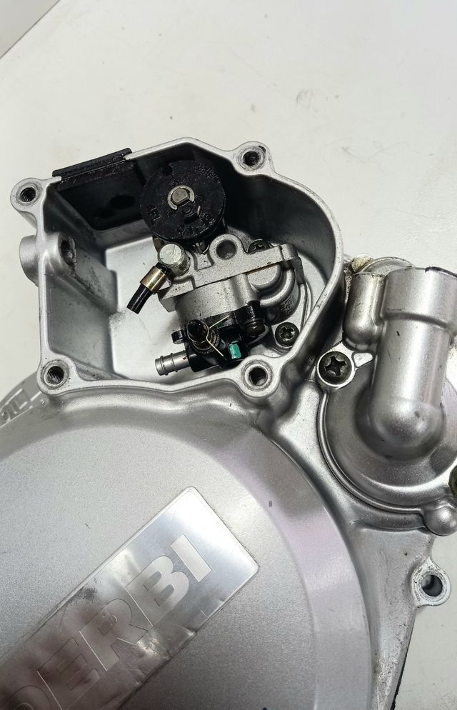 CARTER DERECHO MOTOR DERBI GPR,  YAMAHA DT 125