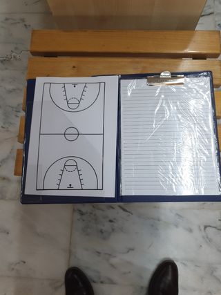ENEBE CARPETA TÀCTICA BASQUET