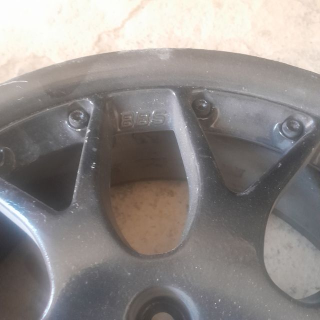 vendo 1 llanta 16 bbs tonilleria 5/100