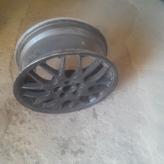 vendo 1 llanta 16 bbs tonilleria 5/100