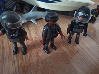 coche policía mas lancha Playmobil