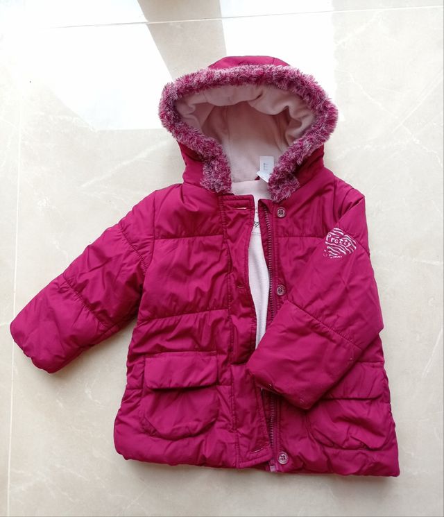 2 trenkas niña granate