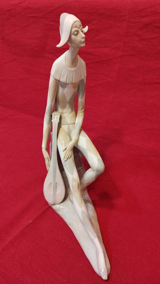 NAO-LLADRÓ ARLEQUIN CON MANDOLINA