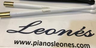 Baquetas gala tambor blancas