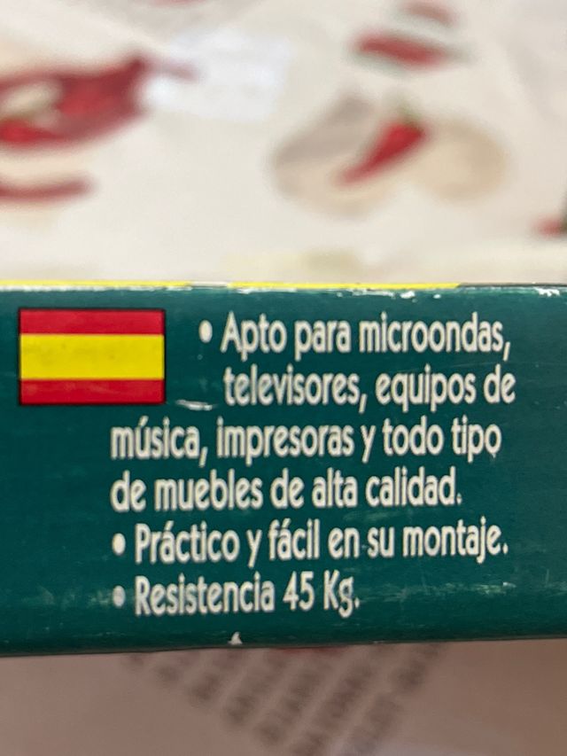Escuadras color negro ajustables, Nuevas.