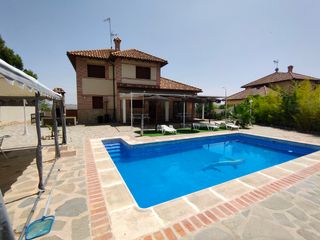 Alquiler casa temporal Navidad  Fin de Año Madrid