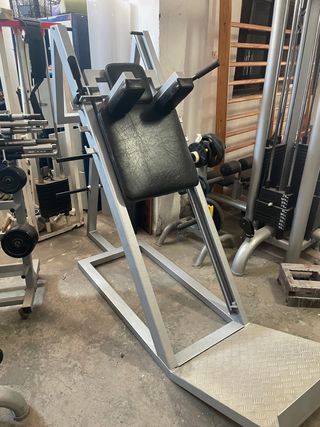 MÁQUINAS DE MUSCULACIÓN