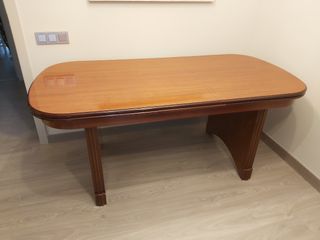 Mesa de madera extensible en dos lados
