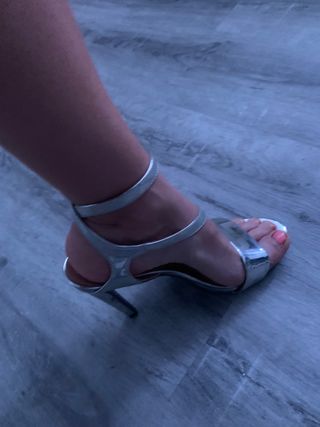 Sandalias plata tacón 