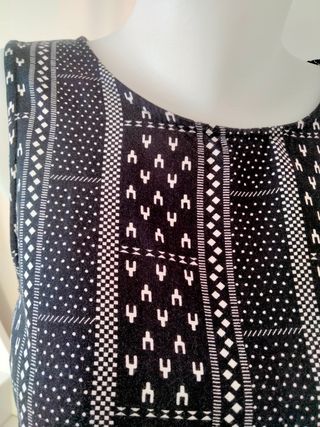 Camisola negra estampada