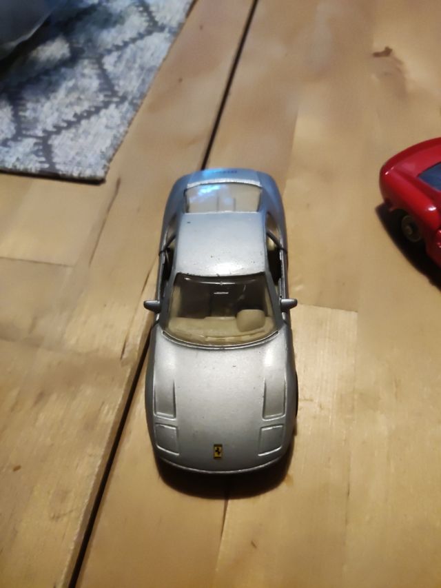 Coche Ferrari juguetes coleccion