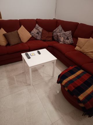 mesa auxiliar blanca 