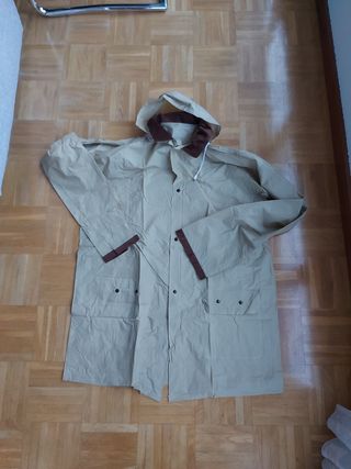 Chubasquero cuello y puños de pana talla única