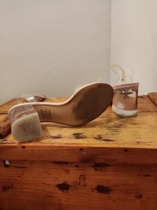 Sandalias transparentes Bershka