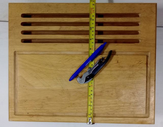 Set de Cuchillos, Tabla y Cajonera.