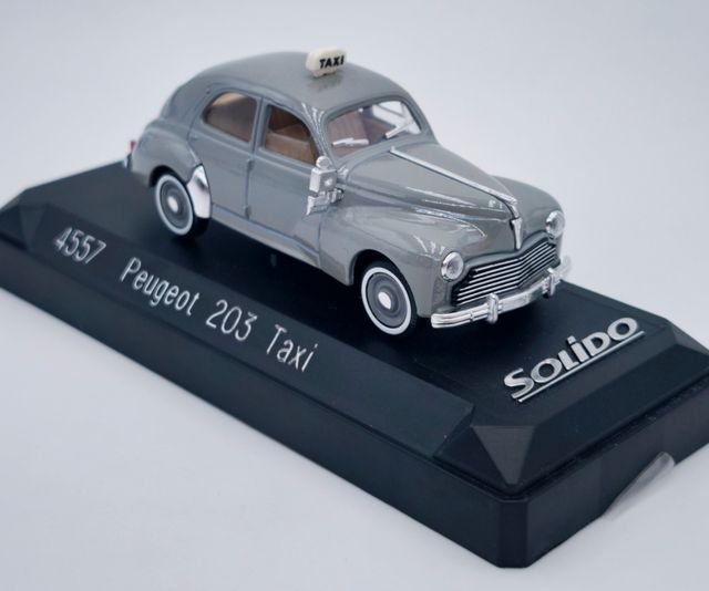 PEUGEOT 203 TAXI REF. 4557 1/43 SOLIDO