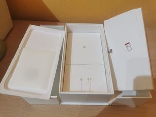 caja original movil Huawei P10