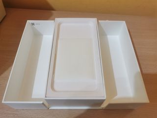 caja original movil Huawei P10