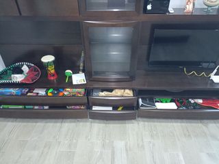 mueble madera maciza