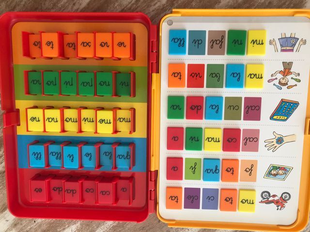 Juego de construir silabas