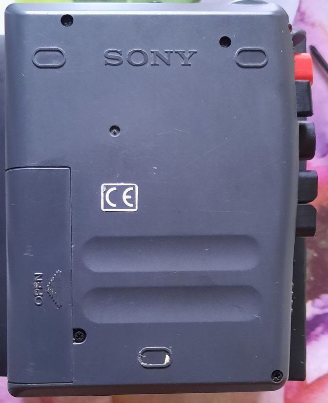 Radio cassette SONY de segunda mano por 14 EUR en Tortosa en WALLAPOP