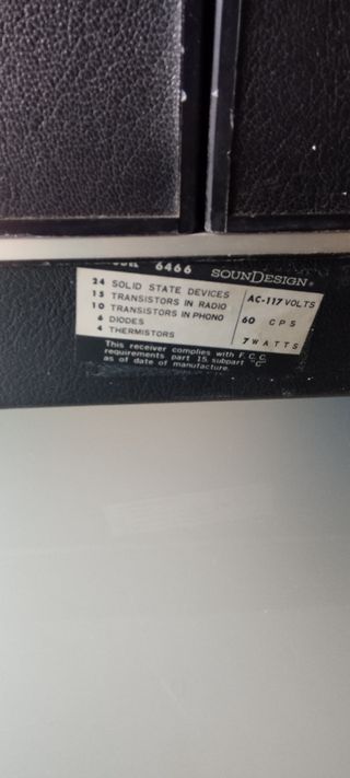 Tocadiscos con Radio VINTAGE