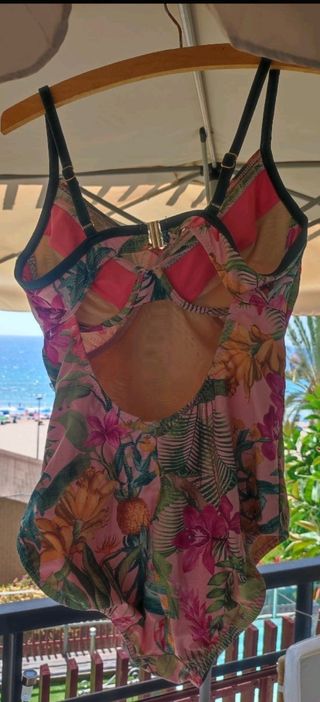 Bañador Dolores Cortés (talla S-40/42)