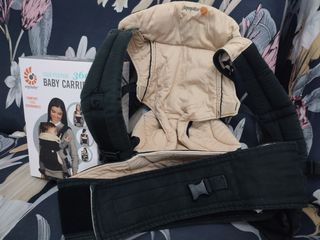 Mochila portabebe de 0 a 4 años