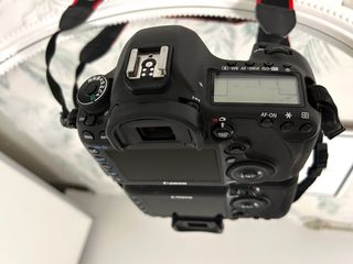 Kit CANON 5D Mark iii + Canon 50mm II- 1.8