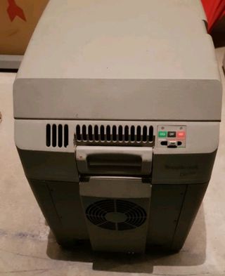 Nevera eléctrica portátil