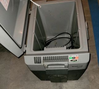 Nevera eléctrica portátil