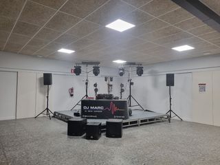 Alquiler equipo sonido, iluminación.