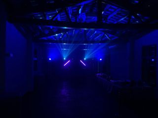 Alquiler equipo sonido, iluminación.