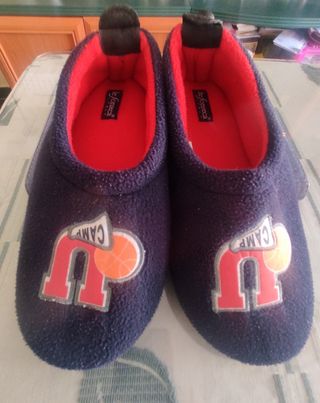 zapatillas casa niñ@s unixes/N/35/seminuevas