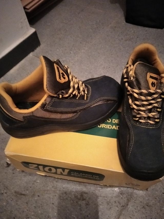 Botas de seguridad marca Panther talla 38