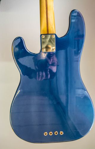 replica fender bass 51