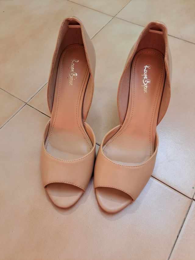 Zapatos de vestir.38