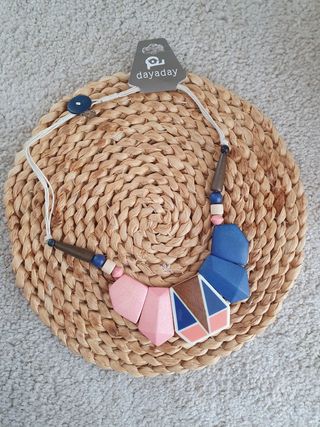 Collar Dayaday