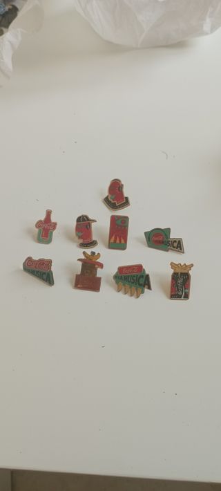 pins coca cola antiguos