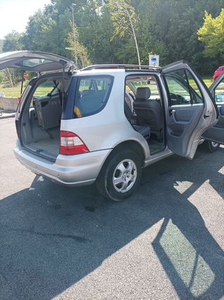 Mercedes-Benz ml 2004