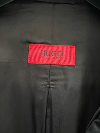 HUGO BOSS Chaqueta Americana con capucha.Talla 50.